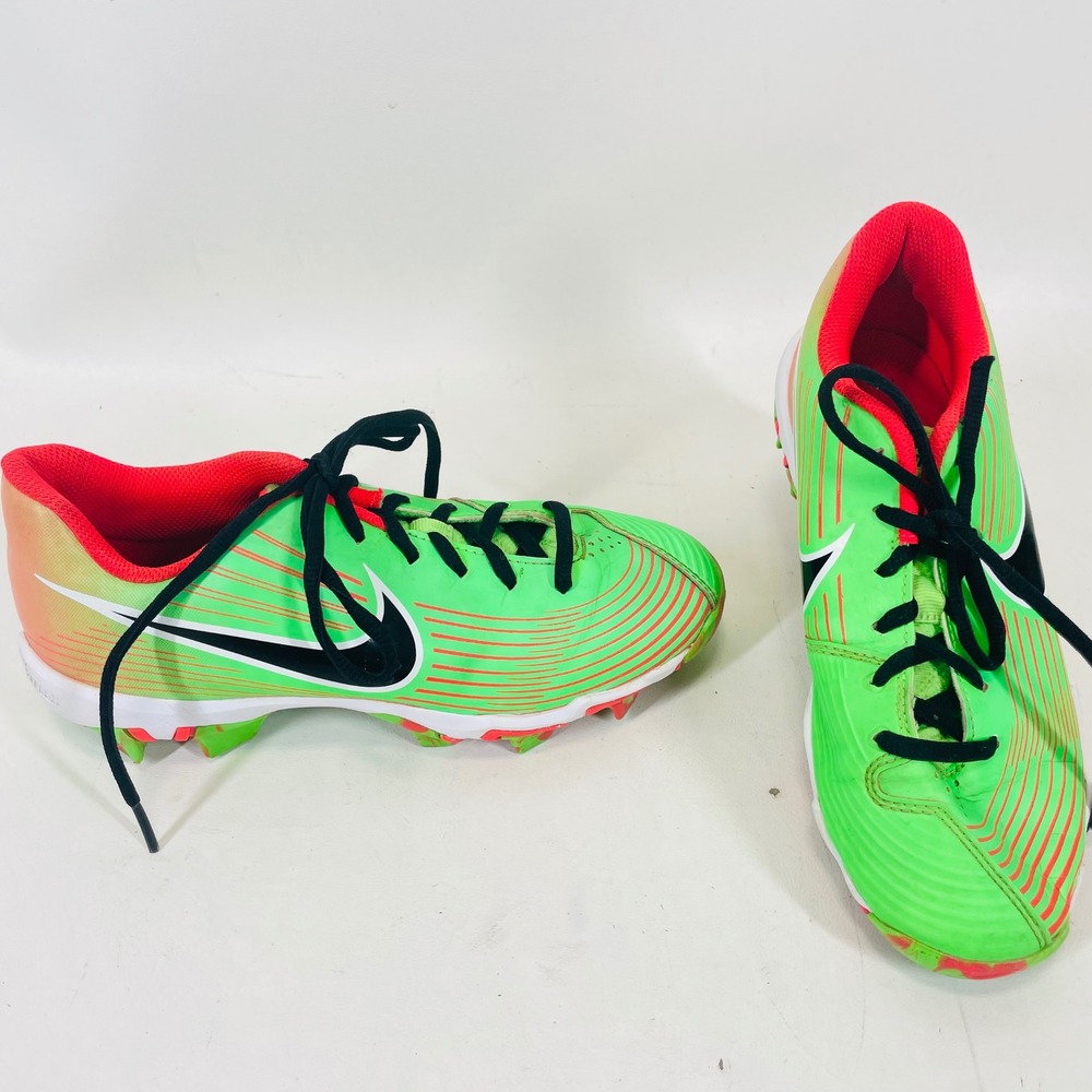 Nike FastFlex Softball Soccer Cleats Neon Green AO7938-300 AO7938-300 Size 4Y